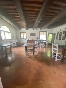 Agriturismo Il Covo del Solengo餐厅或其他用餐的地方
