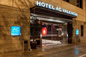 Certifikát, ocenenie alebo iný dokument vystavený v ubytovaní AC Hotel Valencia by Marriott