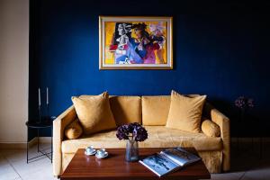 Posezení v ubytování PARNIS PALACE Hotel Suites