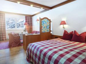 Posteľ alebo postele v izbe v ubytovaní Alpenhotel St.Christoph