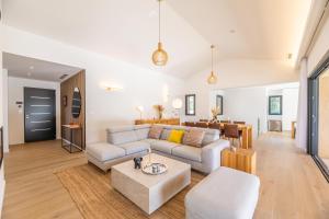 Gallery image of Bergerie luxe moderne LOU TERRA in Figari