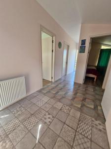 Fotografie z fotogalerie ubytování Ananuri veranda- hotel guest house v destinaci Ananuri