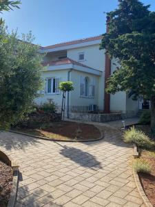 Budynek, w którym mieści się apartament
