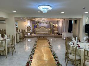 Зображення з фотогалереї помешкання Zaheer's Hotel у місті Болдок