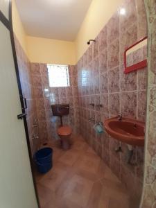 Koupelna v ubytování SelRost Guesthouse