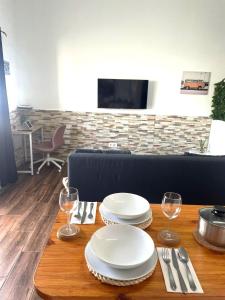 Telewizja i/lub zestaw kina domowego w obiekcie Apartamento Mar del norte, en Cotillo.