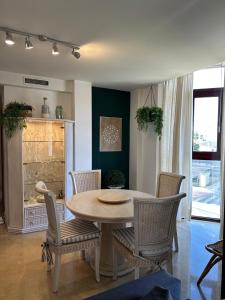 Posezení v ubytování Charm Apartment 90m2