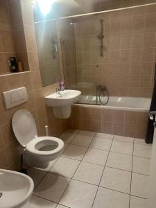 Et badeværelse på Dunapest thermal luxury residence