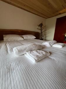 Postel nebo postele na pokoji v ubytování Finca La Macarena by Welttisch