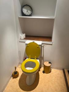 Fotografie z fotogalerie ubytování Joli appartement situé à saales v destinaci Saales