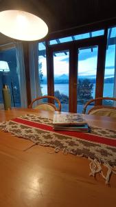 Afbeelding uit fotogalerij van Cabaña Lago Huechulafquen in Junín de los Andes +48 foto's