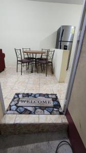 Η κουζίνα ή μικρή κουζίνα στο Tiny & Cozy House