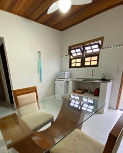Uma área de estar em Pousada Kembali Maresias