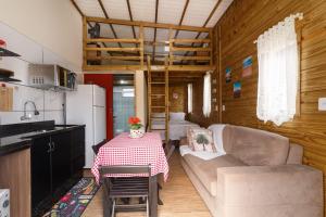 Kuchyň nebo kuchyňský kout v ubytování Casa Perto das melhores praias Florianópolis, 8 pessoas, ar condicionado, tv, wifi, cozinha completa, lavanderia,