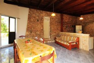 Posezení v ubytování Trullo Sage by LoveSud + 12 fotografií