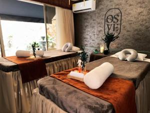 Katil atau katil-katil dalam bilik di Apartamento amplio y de lujo en el Oeste +24 gambar