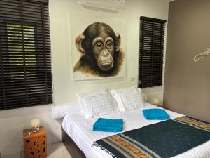 Postel nebo postele na pokoji v ubytování Shanti samui Resort + 37 fotografií