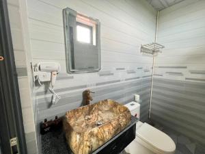 Bagno di Hồng Ngọc 2 Hotel Tà Đùng