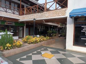 Imagine din galeria proprietății Erlis Place 17B a solo una cuadra de la playa y el malecon în San Andrés