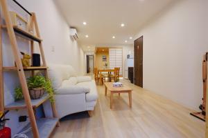 Χώρος καθιστικού στο OPEN SALE喜夢和居最大7名宿泊l黒門市場道頓堀心斎橋徒歩圏内