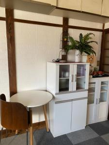 Kuchyň nebo kuchyňský kout v ubytování One Room in Pusang Gala