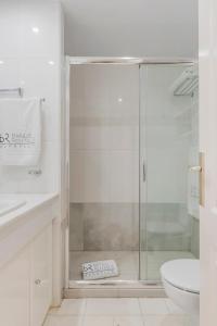 Koupelna v ubytování Espacioso y encantador apartamento en las gaviotas