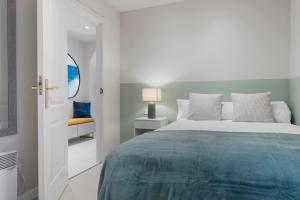 Postel nebo postele na pokoji v ubytování Espacioso y encantador apartamento en las gaviotas
