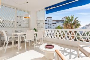 Balkón nebo terasa v ubytování Espacioso y encantador apartamento en las gaviotas