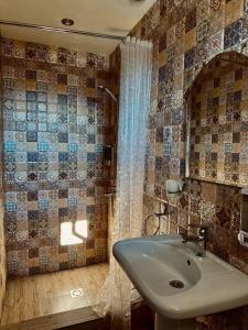 Koupelna v ubytování Art Hotel Sevan