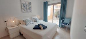 Ένα ή περισσότερα κρεβάτια σε δωμάτιο στο Casa Olisa +42 φωτογραφίες