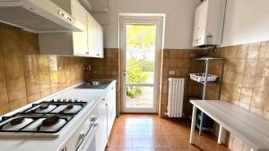 Gallery image of N194 - Numana, ampio trilocale con giardino in Numana