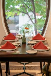 Posezení v ubytování Me Saigon Boutique Hotel