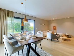 Φωτογραφία από το άλμπουμ του Holiday House with Pool Casa Lavanda σε Bale