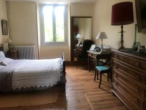 Le verger d'Aglaé&Michel客房内的一张或多张床位