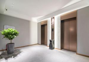 Foto dalla galleria di Xiamen Airport SM City Plaza Yunrui Hotel a Xiamen