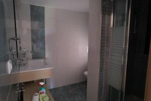 Ванная комната в Blueberry Apartments