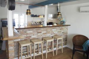 Posezení v ubytování Beautiful Home In Rudkøbing With 3 Bedrooms And Wifi
