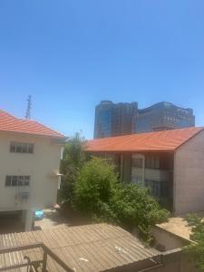 Tòa nhà nơi căn hộ tọa lạc