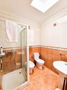 Ένα μπάνιο στο CHC - Apartamento Los Silos Tulipanes 1