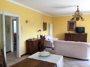 Fotografia z galérie ubytovania Casa Erica v destinácii Cannobio
