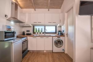 Fotografie z fotogalerie ubytování The Little White House v destinaci Koukounará