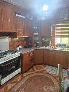 Η κουζίνα ή μικρή κουζίνα στο Hello hostel