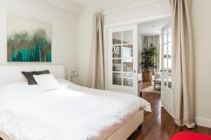 Gallery image of MTLVacationRentals - The FabFour in Montréal
