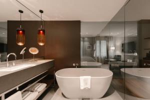 Kúpeľňa v ubytovaní BoHo Hotel Budapest - Small Luxury Hotels