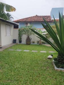 Taman di luar Casa nos Ingleses - 1 quarto +20 gambar