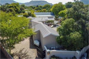 En generel udsigt til bjerge eller udsigt til bjerge taget fra lejligheden