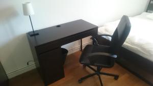 Mynd úr myndasafni af Chambre privée dans un appartement en colocation à Grenoble A3C6 í Grenoble