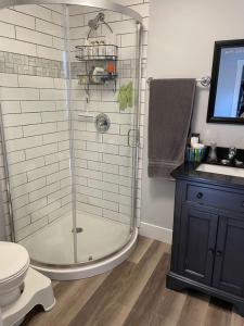 Galeriebild der Unterkunft 86A King Bed 2bd 3bt on Queen St. Downtown in Charlottetown