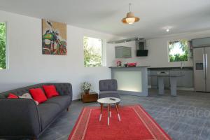 Kuchyň nebo kuchyňský kout v ubytování Villa Aquarium