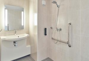 Koupelna v ubytování B&B HOTEL Paris Créteil